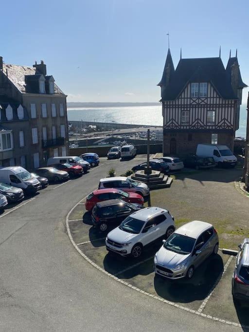 Maison Du Cap Lihou, Duplex Au 1Er Et 2Eme Etage Mansarde, Quartier Historique, Granville Exterior foto
